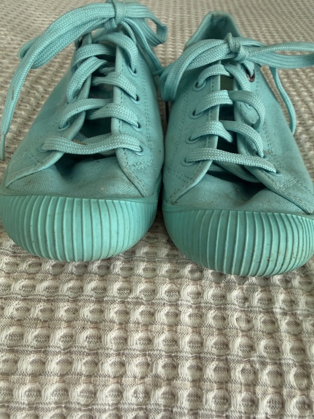 Palladium Women's Low-Top Canvas Sneakers in Aqua in size 7 - Picture 6 of 6